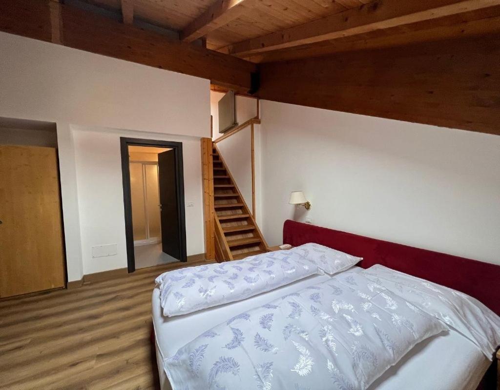 Antico Albergo Stella D'Italia Folgaria Exteriör bild